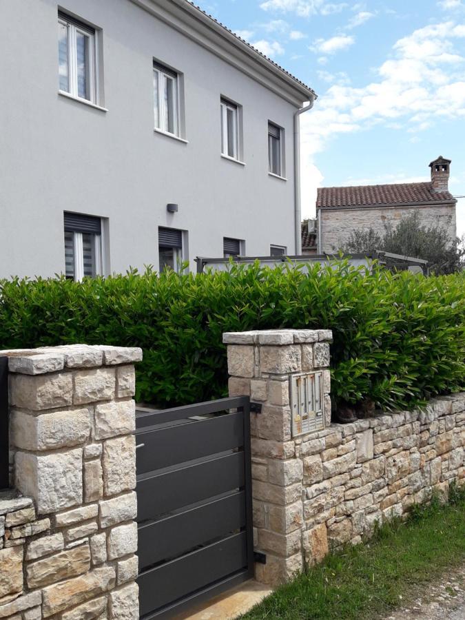 Apartment Histria Bale Exterior photo