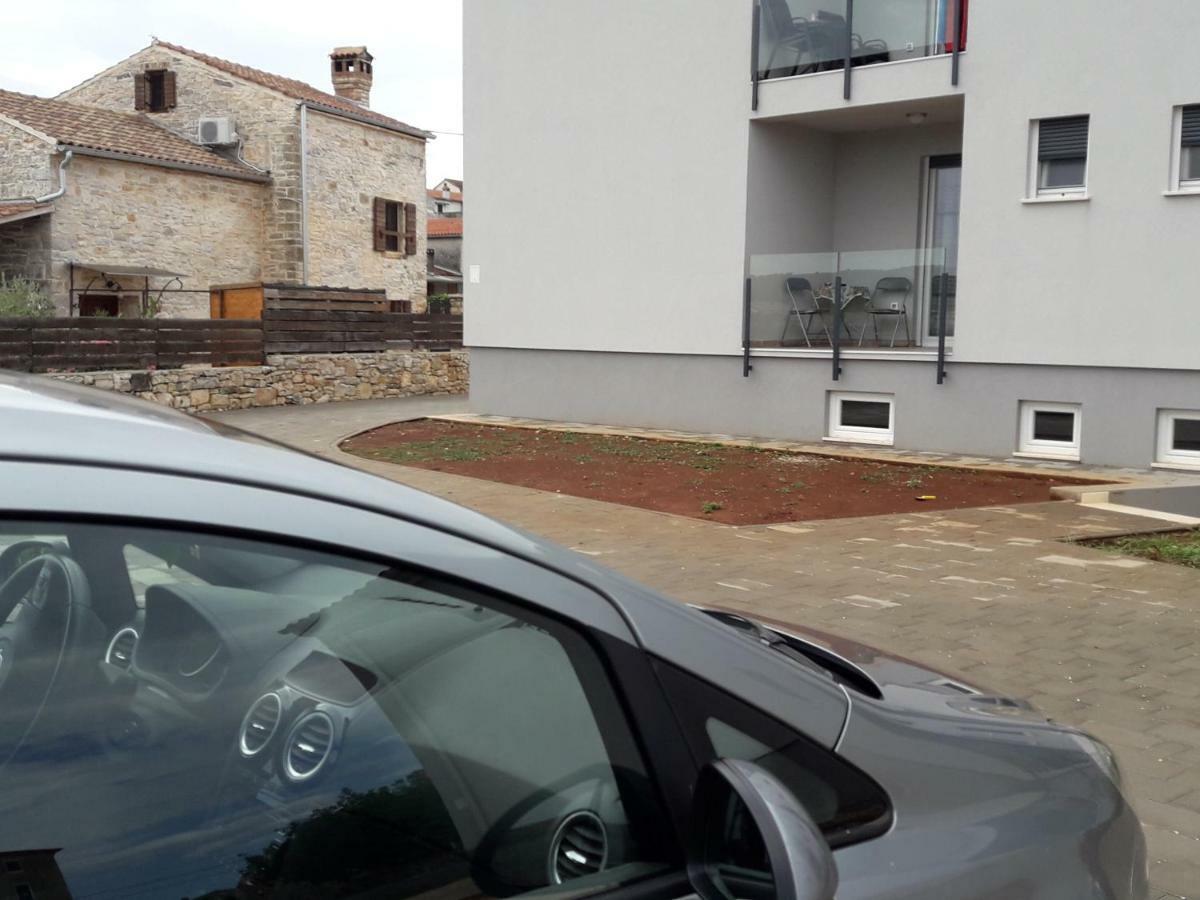Apartment Histria Bale Exterior photo